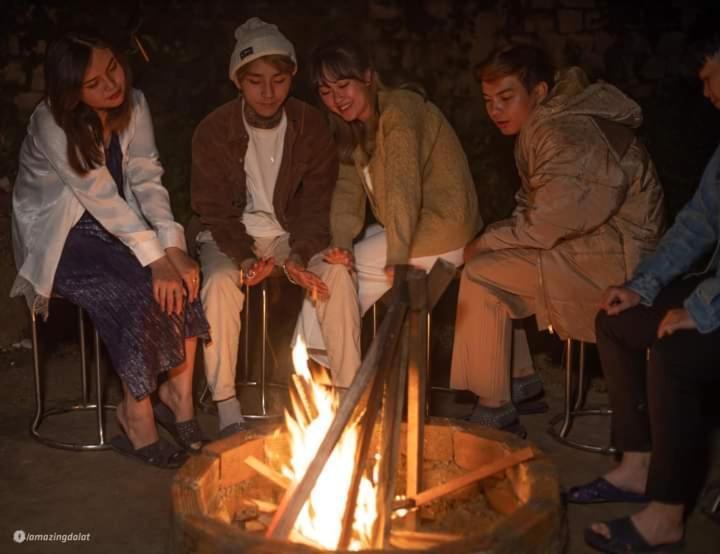 Nha Cua Soc * Da Lat