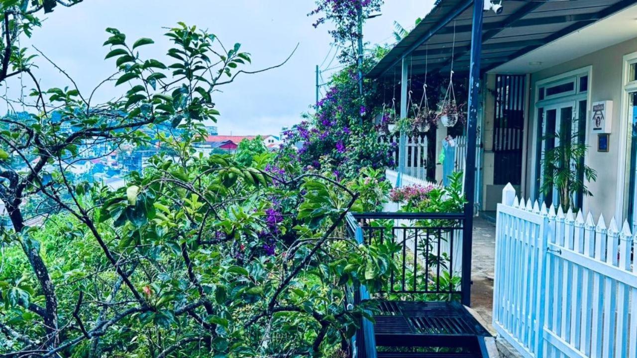 Nha Cua Soc * Da Lat